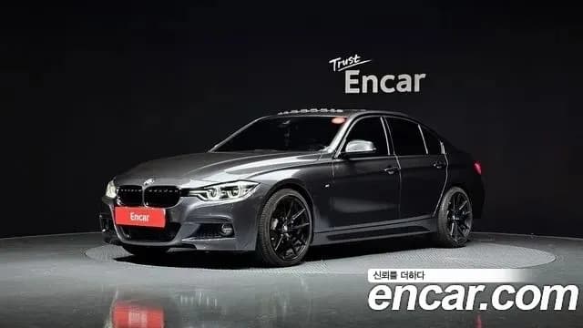 2018 BMW 3 Series (F30) 320i M Sport Sold VIN WBA8A9108JAD29527 – rear exterior 2018 BMW 3 Series (F30) 320i M Sport Sold VIN WBA8A9108JAD29527 – rear exterior