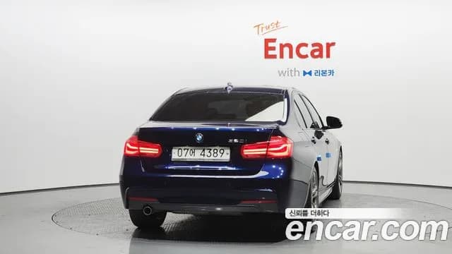 2018 BMW 3Series (F30) 320i M Sport Sold VIN WBA8A9108JAD29642 – photo 14 2018 BMW 3Series (F30) 320i M Sport Sold VIN WBA8A9108JAD29642 – photo 14