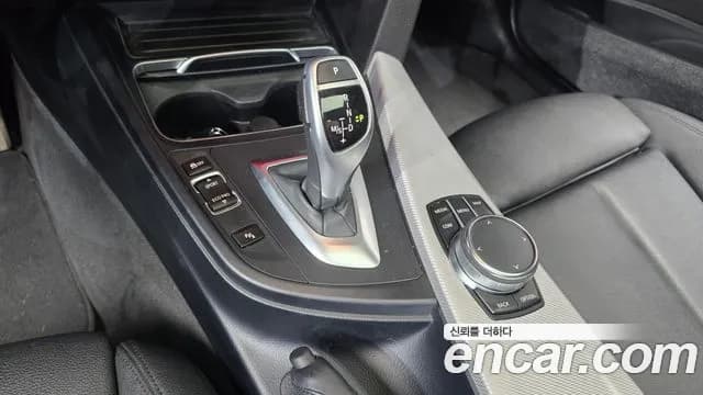 2018 BMW 3Series (F30) 320i M Sport Sold VIN WBA8A9108JAH11279 – photo 20 2018 BMW 3Series (F30) 320i M Sport Sold VIN WBA8A9108JAH11279 – photo 20