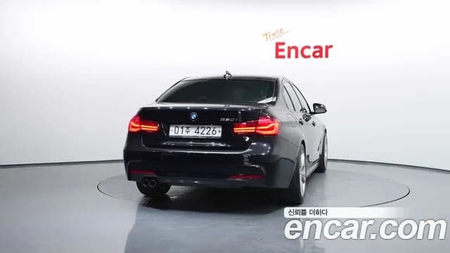 2018 BMW 3Series (F30) 330i M Sport Shadow Sold VIN WBA8B9101JA539283 – photo 15 2018 BMW 3Series (F30) 330i M Sport Shadow Sold VIN WBA8B9101JA539283 – photo 15