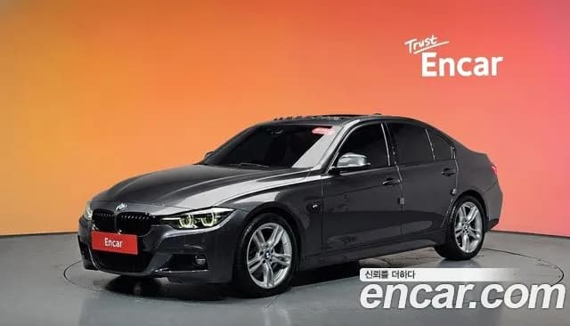2018 BMW 3 Series (F30) 330i M Sport Shadow Sold VIN WBA8B9102JA826678 – side profile 2018 BMW 3 Series (F30) 330i M Sport Shadow Sold VIN WBA8B9102JA826678 – side profile