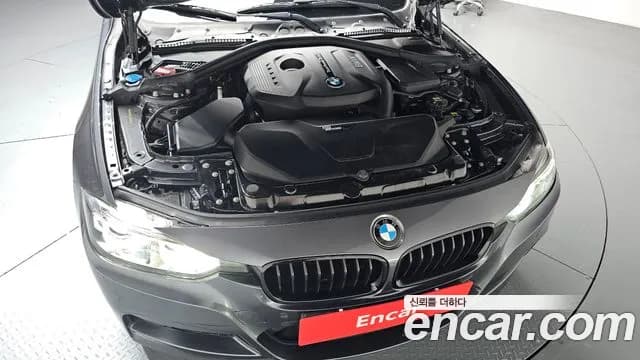2018 BMW 3 Series (F30) 330i M Sport Shadow Sold VIN WBA8B9102JA826678 – photo 31 2018 BMW 3 Series (F30) 330i M Sport Shadow Sold VIN WBA8B9102JA826678 – photo 31
