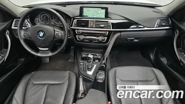 2017 BMW 3Series (F30) 320d Sold VIN WBA8C5100HK857289 – exterior detail 2017 BMW 3Series (F30) 320d Sold VIN WBA8C5100HK857289 – exterior detail
