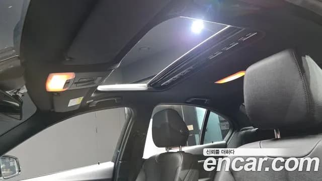 2018 BMW 3 Series (F30) 320d M Sport Sold VIN WBA8C5103J5L45420 – trunk area 2018 BMW 3 Series (F30) 320d M Sport Sold VIN WBA8C5103J5L45420 – trunk area