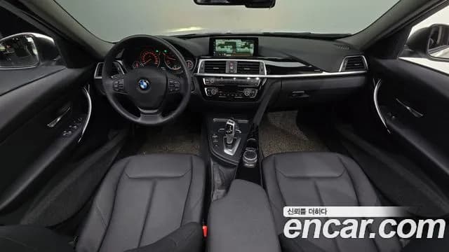 2017 BMW 3Series (F30) 320d Sold VIN WBA8C5106HA068960 – photo 22 2017 BMW 3Series (F30) 320d Sold VIN WBA8C5106HA068960 – photo 22