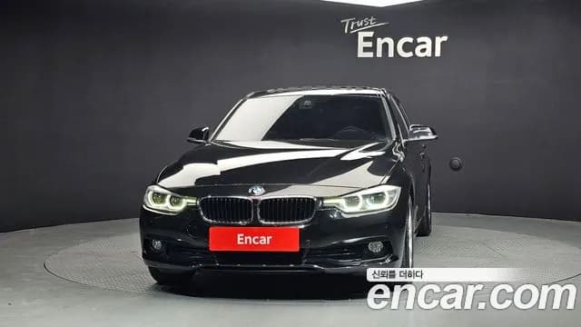 2018 BMW 3Series (F30) 320d Sold VIN WBA8C5108JK733938 – trunk area 2018 BMW 3Series (F30) 320d Sold VIN WBA8C5108JK733938 – trunk area