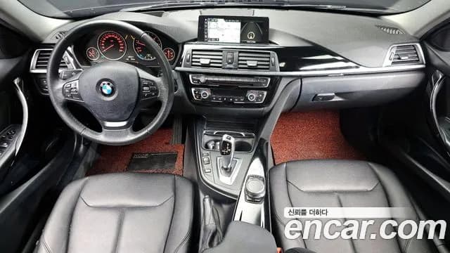 2018 BMW 3Series (F30) 320d Sold VIN WBA8C5108JK733938 – photo 15 2018 BMW 3Series (F30) 320d Sold VIN WBA8C5108JK733938 – photo 15