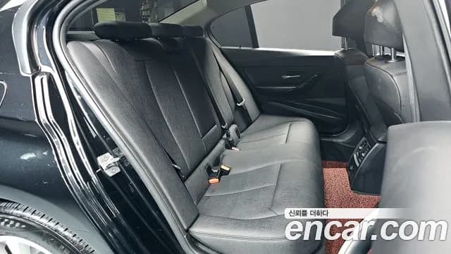 2018 BMW 3Series (F30) 320d Sold VIN WBA8C5108JK733938 – photo 19 2018 BMW 3Series (F30) 320d Sold VIN WBA8C5108JK733938 – photo 19
