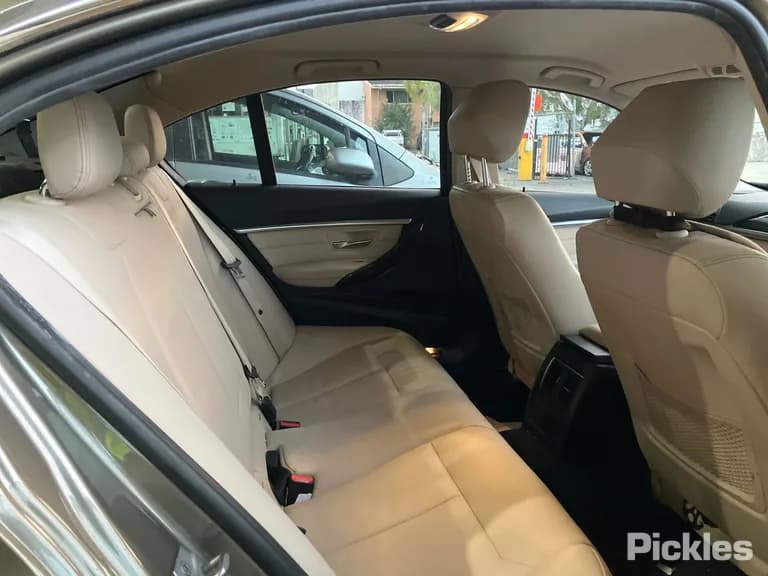 2016 BMW 3 Series Used VIN WBA8C56070NU24709 – dashboard 2016 BMW 3 Series Used VIN WBA8C56070NU24709 – dashboard