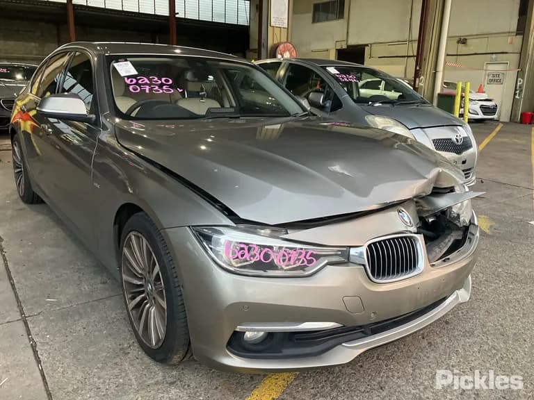 2016 BMW 3 Series Used VIN WBA8C56070NU24709 – photo 20 2016 BMW 3 Series Used VIN WBA8C56070NU24709 – photo 20