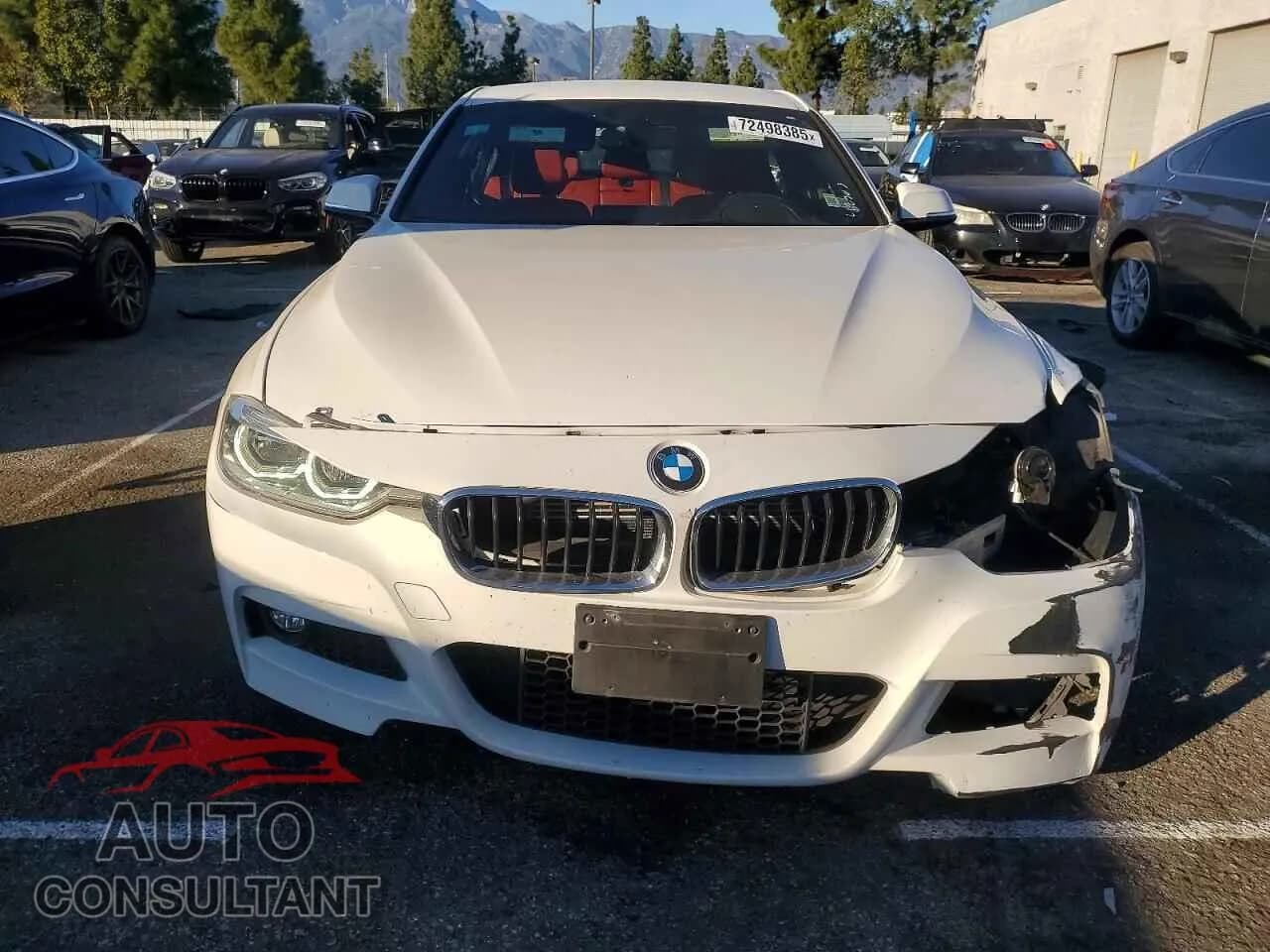 2018 BMW 3 SERIES Damaged VIN WBA8E1C54JA171456 – interior seats 2018 BMW 3 SERIES Damaged VIN WBA8E1C54JA171456 – interior seats