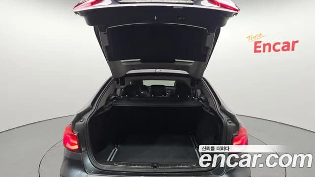 2020 BMW 3Series GT (F34) GT 320d Sold VIN WBA8T3100LBZ50925 – trunk area 2020 BMW 3Series GT (F34) GT 320d Sold VIN WBA8T3100LBZ50925 – trunk area