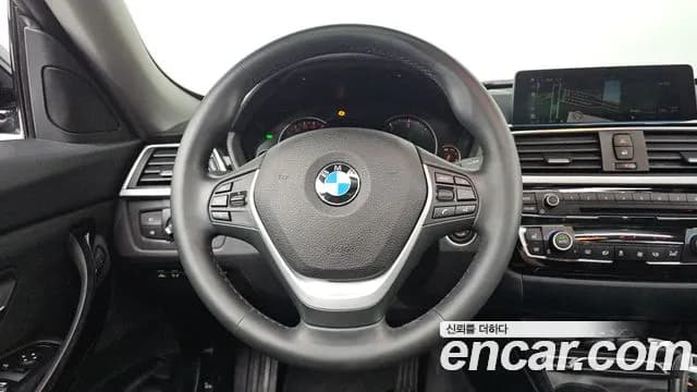 2020 BMW 3Series GT (F34) GT 320d Sold VIN WBA8T3100LBZ50925 – photo 17 2020 BMW 3Series GT (F34) GT 320d Sold VIN WBA8T3100LBZ50925 – photo 17