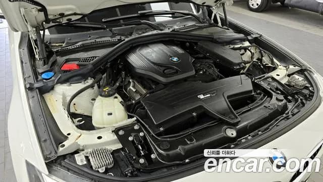2018 BMW 3 Series GT (F34) GT 320d Sold VIN WBA8T3102JGA84468 – side profile 2018 BMW 3 Series GT (F34) GT 320d Sold VIN WBA8T3102JGA84468 – side profile