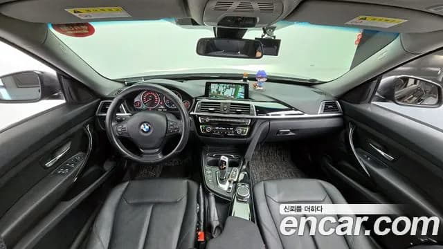 2017 BMW 3Series GT (F34) GT 320d Sold VIN WBA8T3104HG536962 – rear exterior 2017 BMW 3Series GT (F34) GT 320d Sold VIN WBA8T3104HG536962 – rear exterior