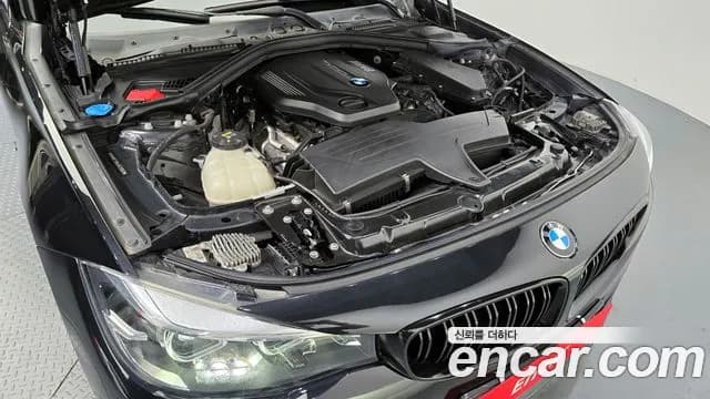 2017 BMW 3Series GT (F34) GT 320d Sold VIN WBA8T3104HG536962 – dashboard 2017 BMW 3Series GT (F34) GT 320d Sold VIN WBA8T3104HG536962 – dashboard