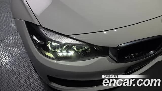 2020 BMW 3Series GT (F34) GT 320d Sold VIN WBA8T3106LBX94437 – photo 13 2020 BMW 3Series GT (F34) GT 320d Sold VIN WBA8T3106LBX94437 – photo 13