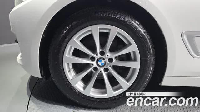 2020 BMW 3Series GT (F34) GT 320d Sold VIN WBA8T3106LBX94437 – photo 30 2020 BMW 3Series GT (F34) GT 320d Sold VIN WBA8T3106LBX94437 – photo 30