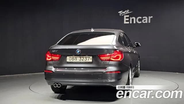 2018 BMW 3Series GT (F34) GT 320d Sold VIN WBA8T3107JGA84238 – rear exterior 2018 BMW 3Series GT (F34) GT 320d Sold VIN WBA8T3107JGA84238 – rear exterior