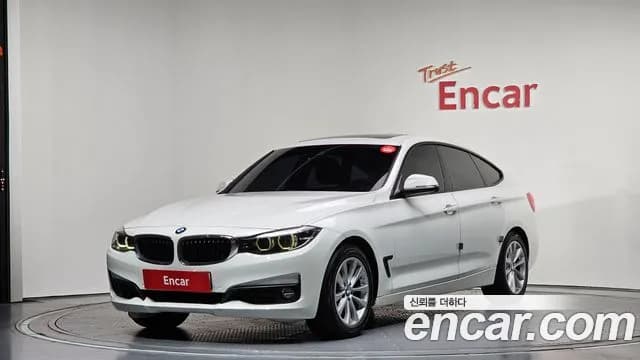 2018 BMW 3Series GT (F34) GT 320d Sold VIN WBA8T3107JGB15875 – rear exterior 2018 BMW 3Series GT (F34) GT 320d Sold VIN WBA8T3107JGB15875 – rear exterior