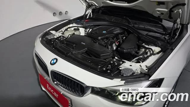 2021 BMW 3Series GT (F34) GT 320d Premium Sold VIN WBA8T3107MCE94453 – photo 18 2021 BMW 3Series GT (F34) GT 320d Premium Sold VIN WBA8T3107MCE94453 – photo 18
