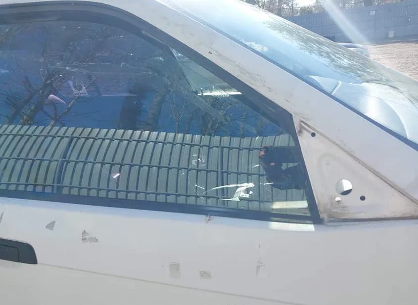 1992 BMW 325i Used VIN WBACB3319NFE02570 – exterior detail 1992 BMW 325i Used VIN WBACB3319NFE02570 – exterior detail