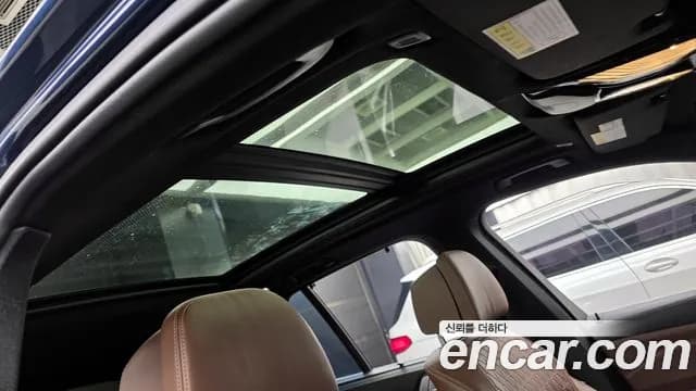 2019 BMW X5 (G05) M50d First Edition Sold VIN WBACV010XKLB13100 – interior seats 2019 BMW X5 (G05) M50d First Edition Sold VIN WBACV010XKLB13100 – interior seats