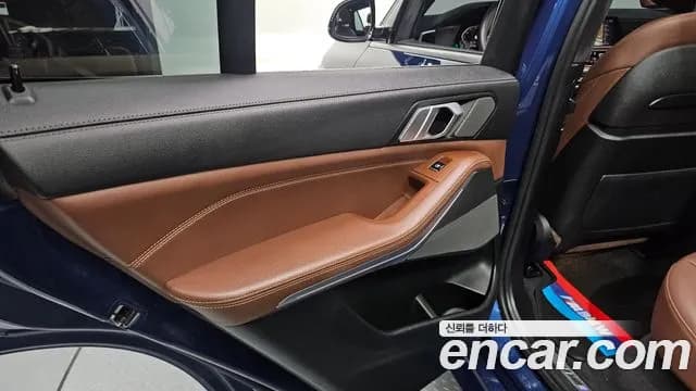 2020 BMW X5 (G05) xDrive 30d M Sport Sold VIN WBACV6102L9B13593 – trunk area 2020 BMW X5 (G05) xDrive 30d M Sport Sold VIN WBACV6102L9B13593 – trunk area
