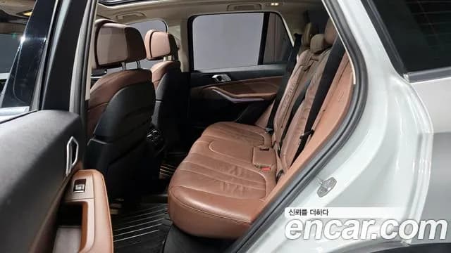 2019 BMW X5 (G05) xDrive 30d xLine Sold VIN WBACV6104KLJ70845 – side profile 2019 BMW X5 (G05) xDrive 30d xLine Sold VIN WBACV6104KLJ70845 – side profile