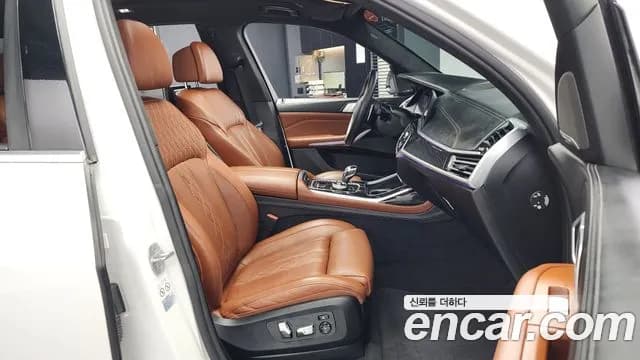 2021 BMW X7 (G07) xDrive 40i M Sport 6STR Sold VIN WBACW2104M9D84016 – front exterior 2021 BMW X7 (G07) xDrive 40i M Sport 6STR Sold VIN WBACW2104M9D84016 – front exterior
