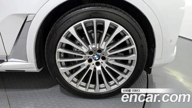 2022 BMW X7 (G07) xDrive 40i Design Pure Excellence 6-Seater Sold VIN WBACW2107N9M17816 – photo 19 2022 BMW X7 (G07) xDrive 40i Design Pure Excellence 6-Seater Sold VIN WBACW2107N9M17816 – photo 19