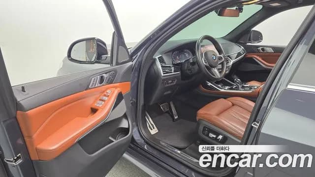 2020 BMW X7 (G07) xDrive 30d M Sport 6 STR Sold VIN WBACW8103L9C91876 – engine bay 2020 BMW X7 (G07) xDrive 30d M Sport 6 STR Sold VIN WBACW8103L9C91876 – engine bay