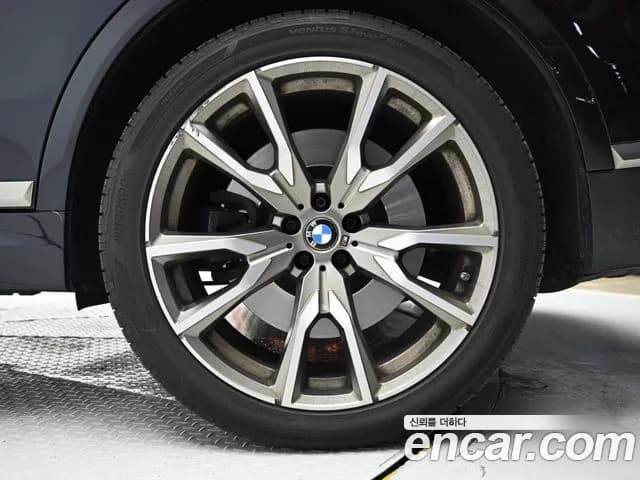 2021 BMW X7 (G07) M50i 6STR Sold VIN WBACX6105M9F44280 – photo 16 2021 BMW X7 (G07) M50i 6STR Sold VIN WBACX6105M9F44280 – photo 16