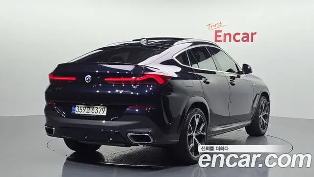 2021 BMW X6 (G06) xDrive40i M Sport Sold VIN WBACY6103M9G60266 – trunk area 2021 BMW X6 (G06) xDrive40i M Sport Sold VIN WBACY6103M9G60266 – trunk area