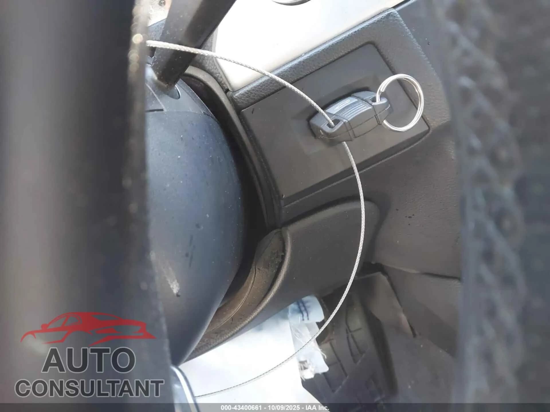 2011 BMW 335I Damaged VIN WBADX7C58BE578959 – photo 11 2011 BMW 335I Damaged VIN WBADX7C58BE578959 – photo 11