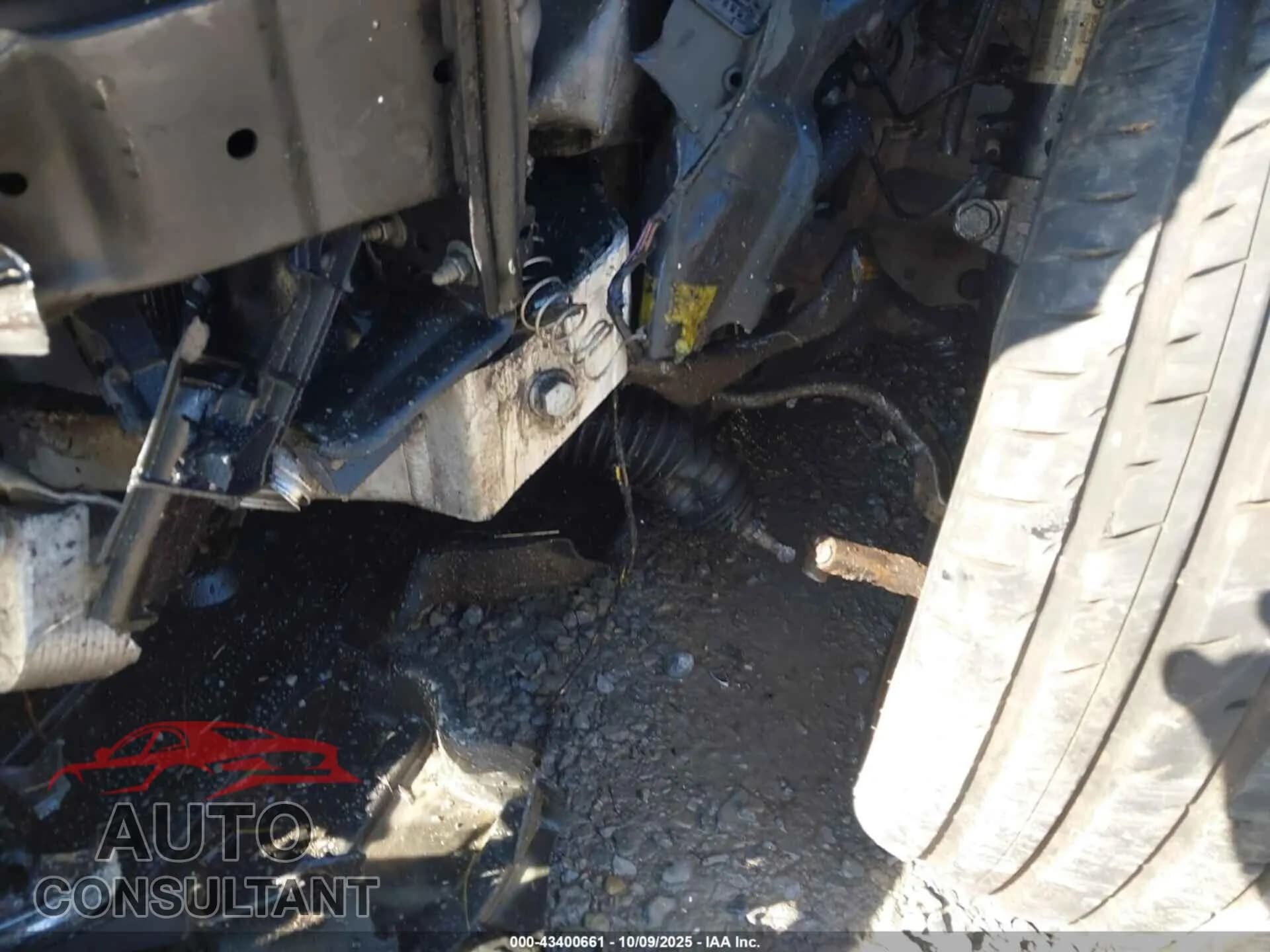 2011 BMW 335I Damaged VIN WBADX7C58BE578959 – photo 12 2011 BMW 335I Damaged VIN WBADX7C58BE578959 – photo 12