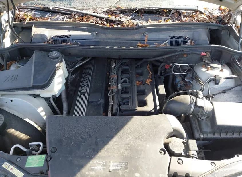 2001 BMW X5 Used VIN WBAFA53531LP23804 – undercarriage 2001 BMW X5 Used VIN WBAFA53531LP23804 – undercarriage
