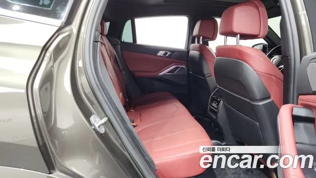 2021 BMW X6 (G06) xDrive30d M Sport Sold VIN WBAGT8102M9F68013 – engine bay 2021 BMW X6 (G06) xDrive30d M Sport Sold VIN WBAGT8102M9F68013 – engine bay