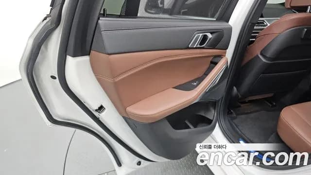2022 BMW X6 (G06) xDrive30d M Sport Sold VIN WBAGT8107N9M67161 – photo 11 2022 BMW X6 (G06) xDrive30d M Sport Sold VIN WBAGT8107N9M67161 – photo 11
