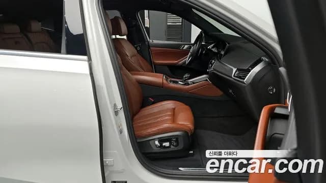 2022 BMW X6 (G06) xDrive30d M Sport Sold VIN WBAGT8108N9J10944 – front exterior 2022 BMW X6 (G06) xDrive30d M Sport Sold VIN WBAGT8108N9J10944 – front exterior