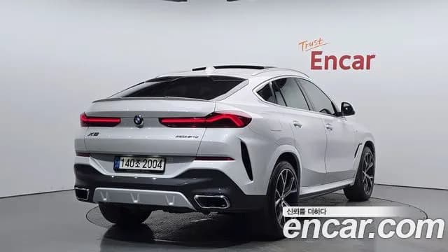 2022 BMW X6 (G06) xDrive30d M Sport Sold VIN WBAGT8108N9J10944 – trunk area 2022 BMW X6 (G06) xDrive30d M Sport Sold VIN WBAGT8108N9J10944 – trunk area