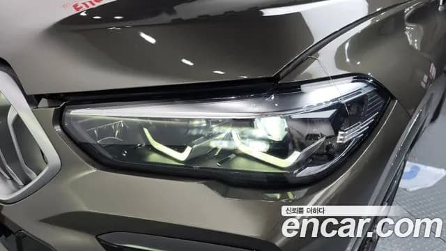 2021 BMW X6 (G06) xDrive30d M Sport Sold VIN WBAGT8109M9E97182 – exterior detail 2021 BMW X6 (G06) xDrive30d M Sport Sold VIN WBAGT8109M9E97182 – exterior detail
