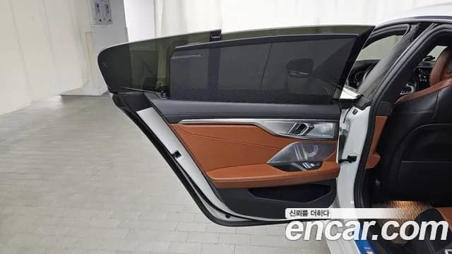 2021 BMW 8 Series (G15) 840i xDrive M Sport Gran Coupe Sold VIN WBAGV4107MCH28022 – interior seats 2021 BMW 8 Series (G15) 840i xDrive M Sport Gran Coupe Sold VIN WBAGV4107MCH28022 – interior seats