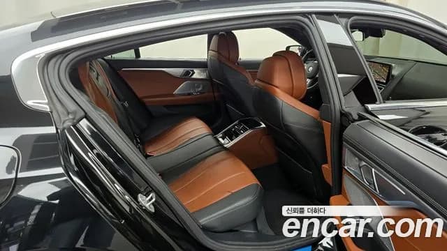 2023 BMW 8 Series (G15) M850i xDrive Gran Coupe Sold VIN WBAGV8101PCM68130 – trunk area 2023 BMW 8 Series (G15) M850i xDrive Gran Coupe Sold VIN WBAGV8101PCM68130 – trunk area
