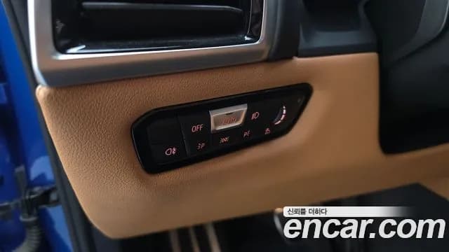2020 BMW 8Series (G15) 840d xDrive M Sport Gran Coupe Sold VIN WBAGW4107LCD28117 – interior seats 2020 BMW 8Series (G15) 840d xDrive M Sport Gran Coupe Sold VIN WBAGW4107LCD28117 – interior seats