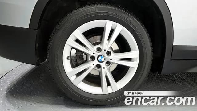 2017 BMW X1 (F48) xDrive 18d Sold VIN WBAHT9100H5J08448 – front exterior 2017 BMW X1 (F48) xDrive 18d Sold VIN WBAHT9100H5J08448 – front exterior