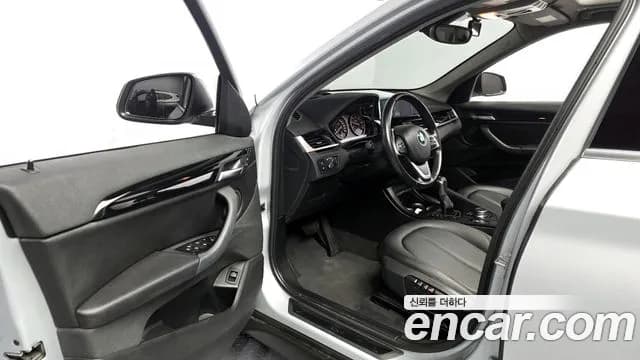 2017 BMW X1 (F48) xDrive 18d Sold VIN WBAHT9100H5J08448 – photo 12 2017 BMW X1 (F48) xDrive 18d Sold VIN WBAHT9100H5J08448 – photo 12