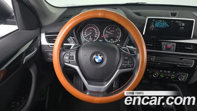 2017 BMW X1 (F48) xDrive 18d Sold VIN WBAHT9104H5J06816 – front exterior 2017 BMW X1 (F48) xDrive 18d Sold VIN WBAHT9104H5J06816 – front exterior