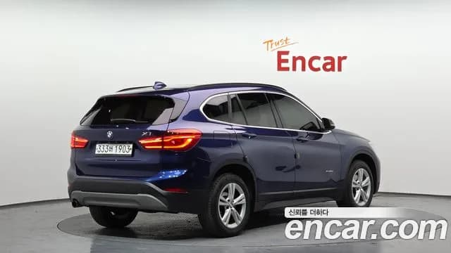 2017 BMW X1 (F48) xDrive 18d Sold VIN WBAHT9104H5J06816 – interior seats 2017 BMW X1 (F48) xDrive 18d Sold VIN WBAHT9104H5J06816 – interior seats