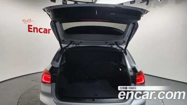 2017 BMW X1 (F48) xDrive 18d Sold VIN WBAHT9107H5J10004 – side profile 2017 BMW X1 (F48) xDrive 18d Sold VIN WBAHT9107H5J10004 – side profile